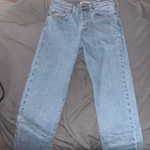 Levi’s wedgie jeans
